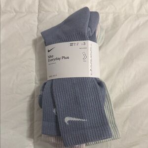 Nike Everyday Plus Crew Socks - Light Blue and Pastel